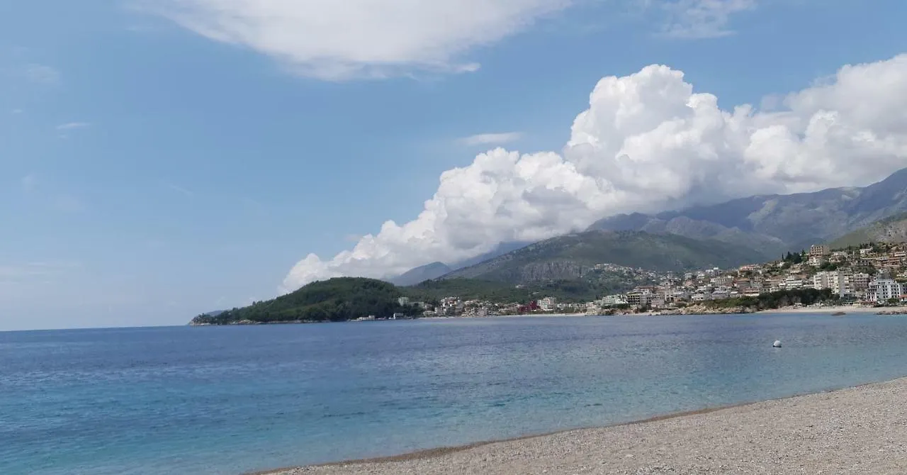 Golden Hotel Himare
